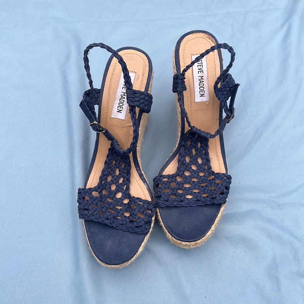 Steve Madden Manngo  Espadrille Wedge Open Toe crochet straps Navy & straw Size9